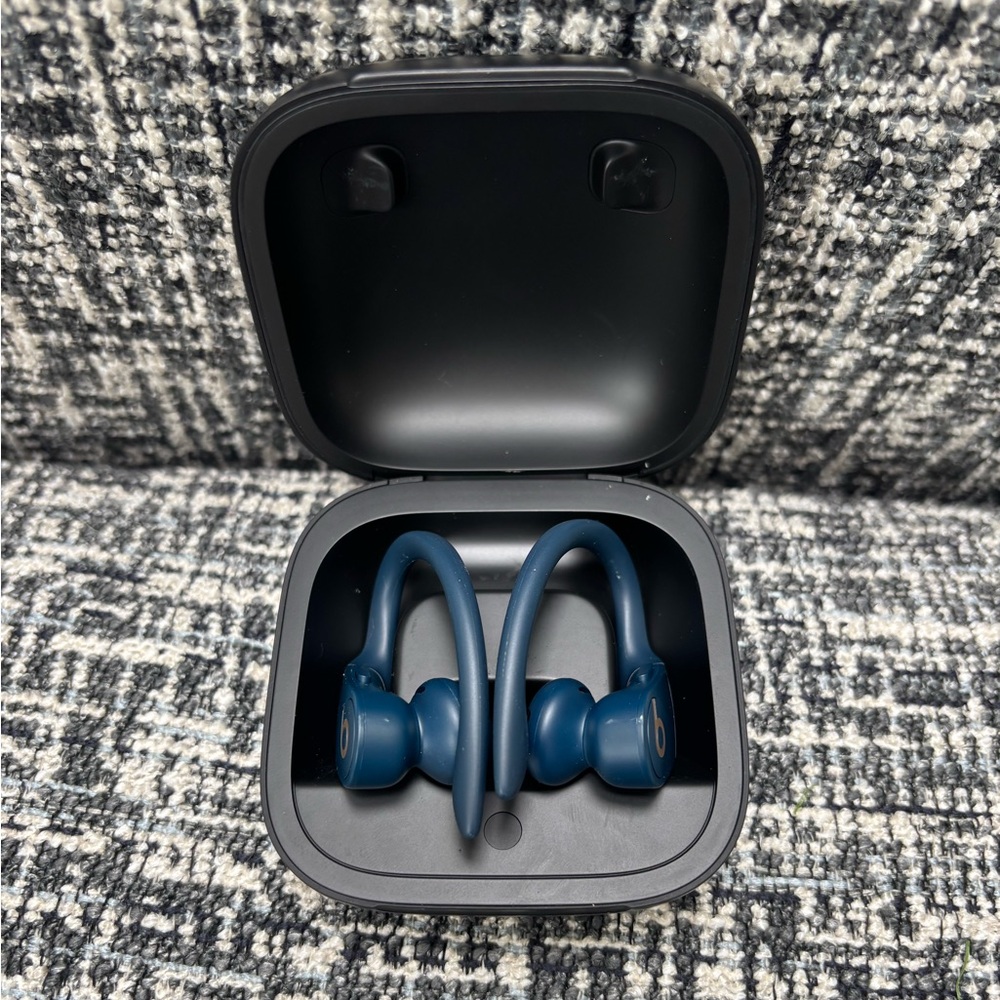 Beats Over-Ear Headphones - Blue